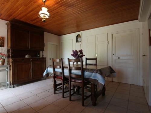 Gîte Lapte 4 pièces 6 personnes - FR-1-582-147 - image 7