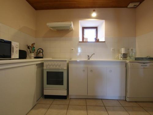 Gîte Lapte 4 pièces 6 personnes - FR-1-582-147 - image 2