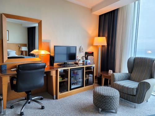 331194986 Wyndham Grand Izmir Ozdilek Thermal & Spa