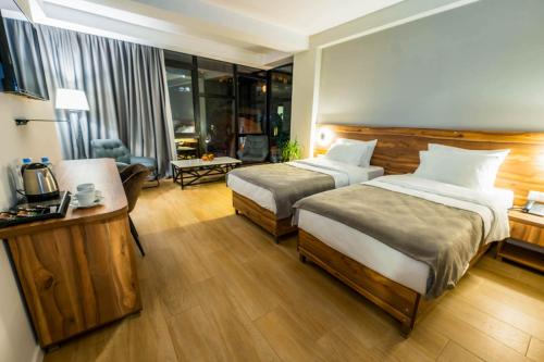 331197408 Address Boutique Hotel