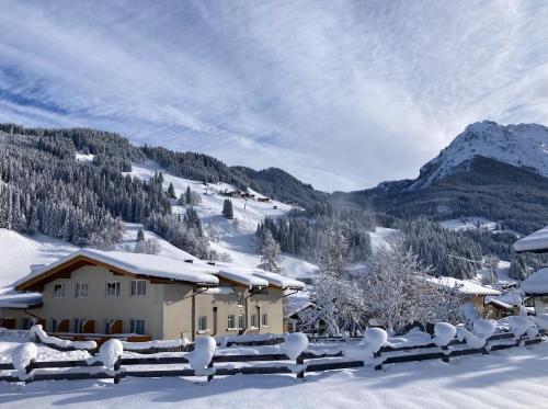 Familienhotel Botenwirt - Hotel - Kleinarl