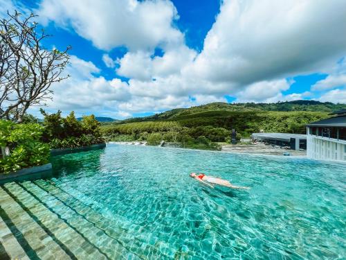 Ramada Plaza by Wyndham Chao Fah Phuket photo 2