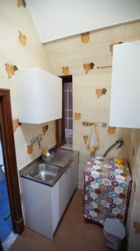 Kitchen, Maison Sosò in Lungomare Caracciolo