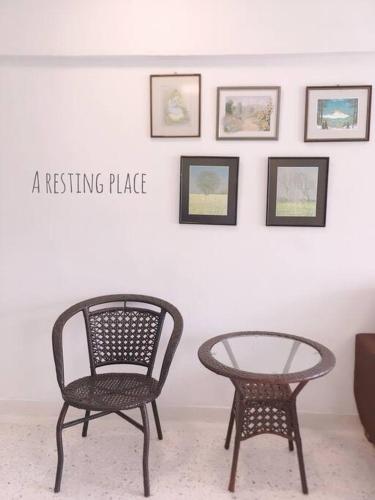 Budget KL MALURI FLAT MIHARJA BLOK 17 WIFI FREE 3BEDROOM 2BATHROOM