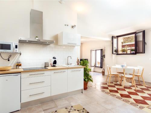 カセレス Apartamentos Plaza Mayor 35 4つ星 ゲストハウス レストラン