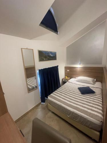 Hotel Montecarlo - image 10