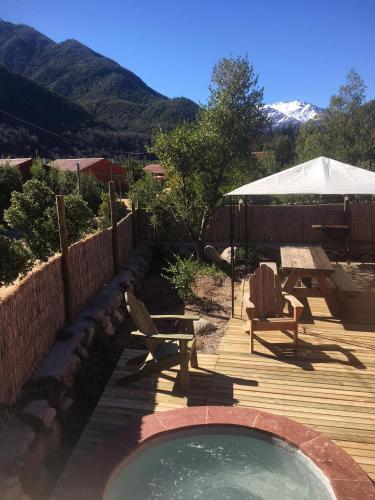 Los Quenes River Lodge