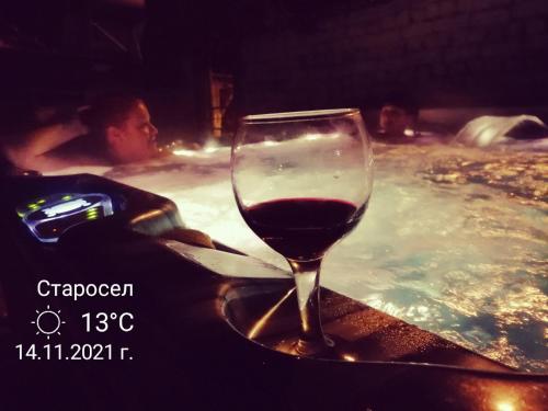 Ēdiens un dzērieni, Къща За Гости Уют Guest House Cozy in Starosela