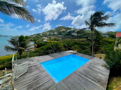 2 Bedroom Apt with Breathtaking view, Oyster Pond (foto 5)