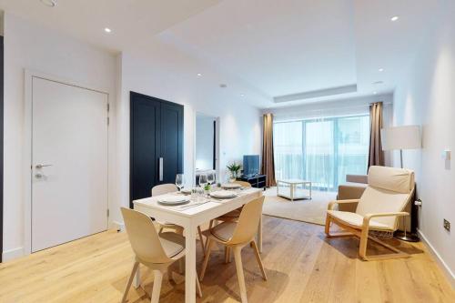 Modern 1 bedroom flat in Leamouth 5min from tube gîte à louer ibis excel