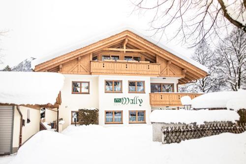 Ferienwohnungen Zur Wally - image 12