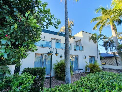 酒店外观, 麦克尼汶斯公园旅馆 (McNevins Parkway Motel) in 马里伯勒