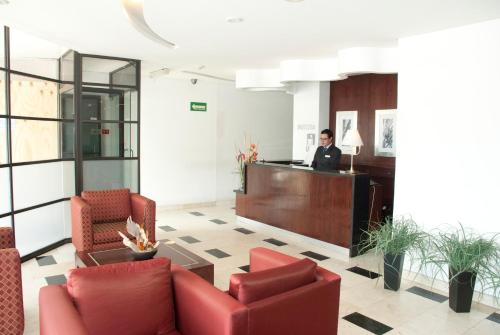Vestíbulo, PF Suites in Ciudad de México