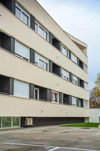 Bejárat, Ema apartment / quiet, lovely and cozy in Telep