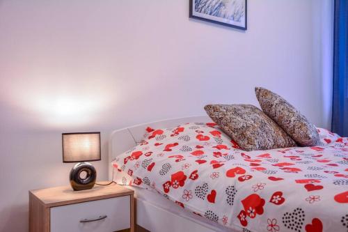 Ema apartment / quiet lovely and cozy - image 5
