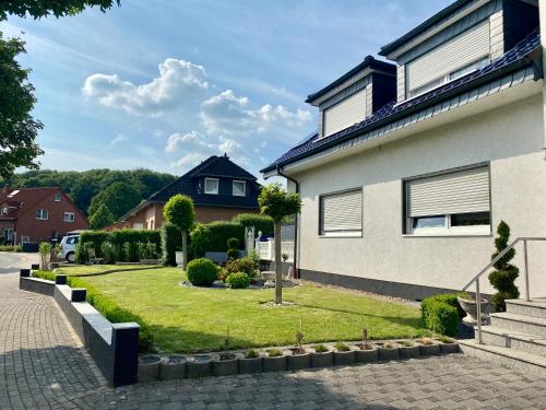 Exterior view, FeWo Studio 'Ein Bett im Kornfeld', Kuche, 30qm, Souterrain in Welver