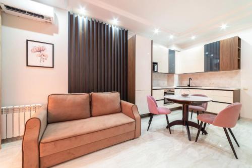 Prestige Hotel - image 12