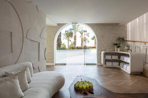 ผับ/เลาจน์, Galei Kinneret in ทิเบเรียส