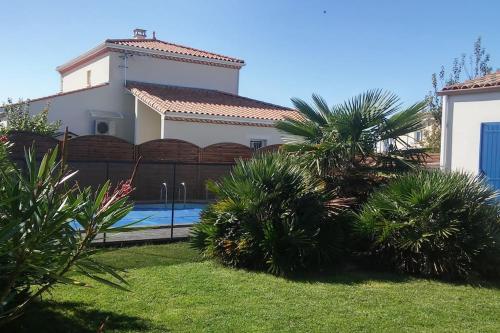 Maison familiale avec piscine chauffée