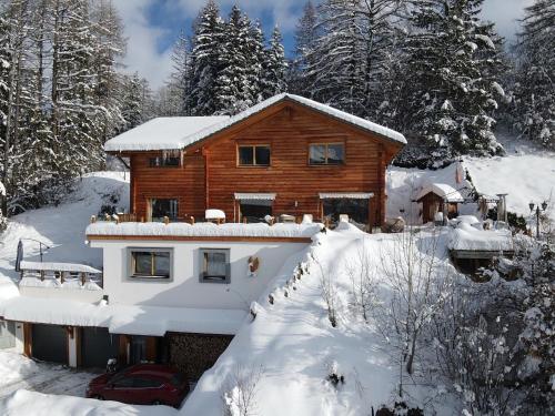 Chalet Aigle 4261061 Crans Montana