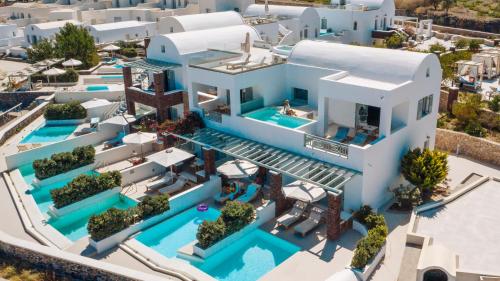Astro Palace Hotel