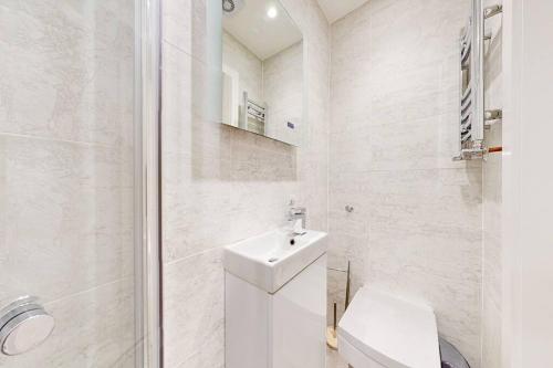 Stylish 2bed2bath flat 4min from tube station, Londýn (fotografie 6)