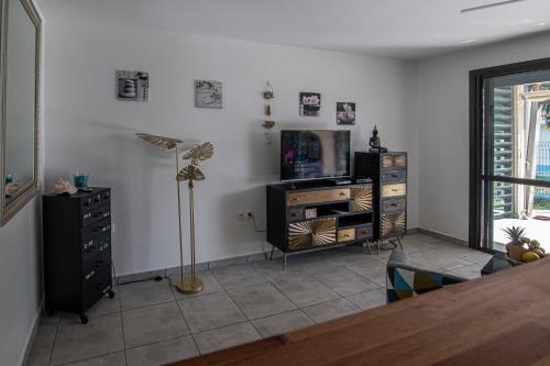 SUPERBE STUDIO A LA BAIE DES PÉLICANS 2