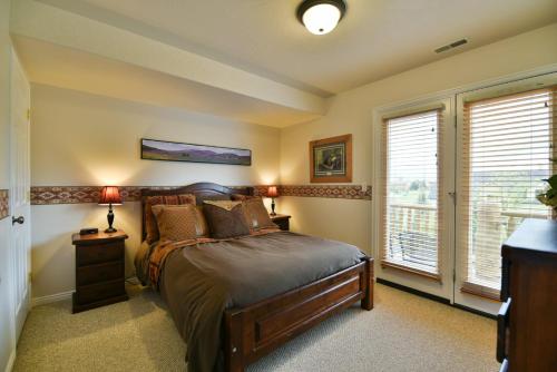Moose Hollow Condo #209 - image 8