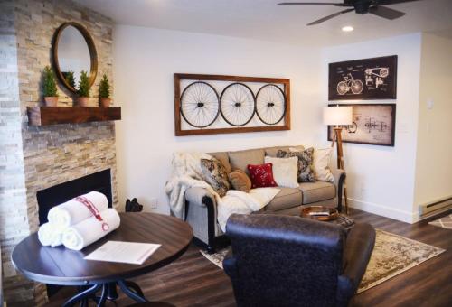 Wolf Lodge Condo #201 - image 11