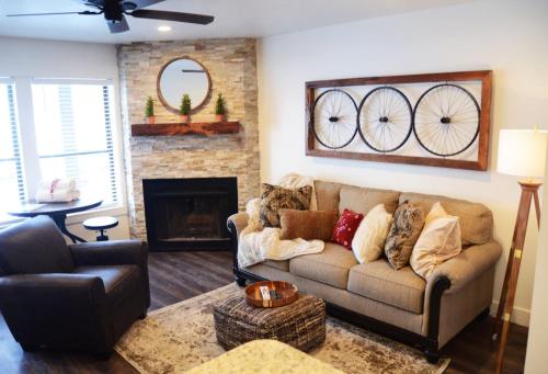 Wolf Lodge Condo #201 - image 6