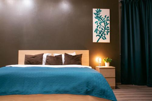 . Brassy apartment