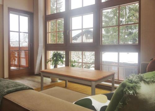  At the Potter’s House in Niederndorf