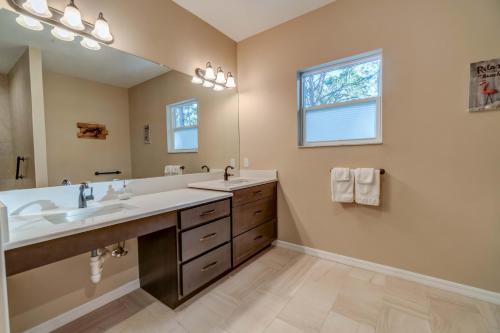 Care Takeover Home Brand New Vacation Rental November 2021