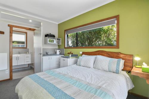Upepo - The Retreat - Cape Foulwind Studio photo 4