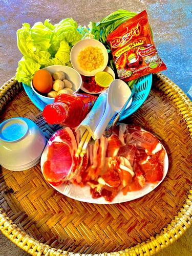 ข้างเขาแคมป์ Khangkhao Camp in Doi Inthanon