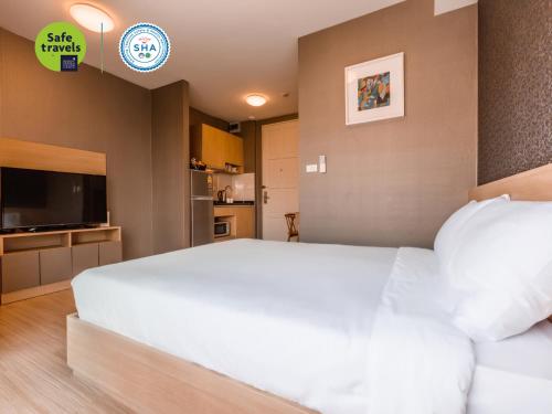 Superior Room image 4