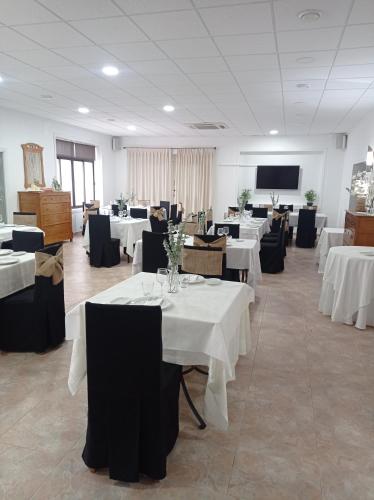  Room in Lodge - Betania Hotel-restaurant in Valdepeñas