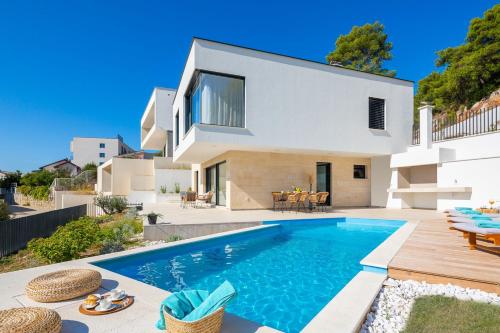 Luxury Villa Azul Makarska with private pool