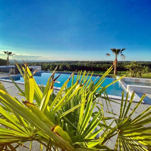 Villa de 6 chambres a Saint Nexans avec piscine privee jardin clos et WiFi gîte à louer Le Baylet