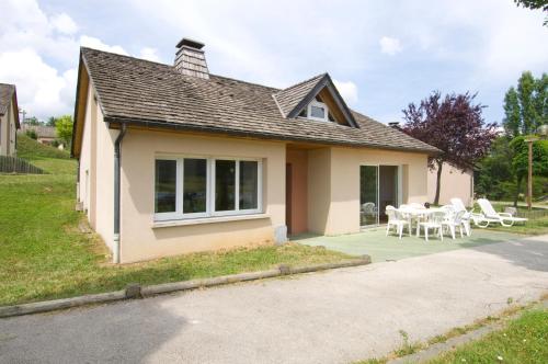 Village de Gites le Colombier - image 3
