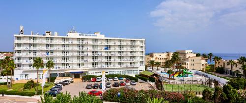 Globales Cala&#39;n Bosch, Menorca | 2024 Updated Prices, Deals