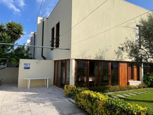 ทัศนียภาพภายนอกโรงแรม, Moradia próxima da praia do Areinho, na Ria, e praia dos Marretas (Moradia proxima da praia do Areinho, na Ria, e praia dos Marretas) in โอวาร์