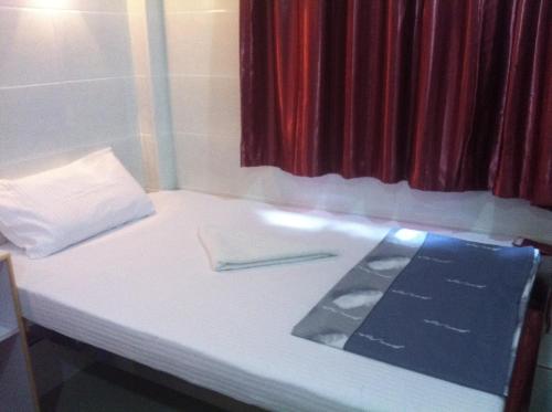 Double Room image 6