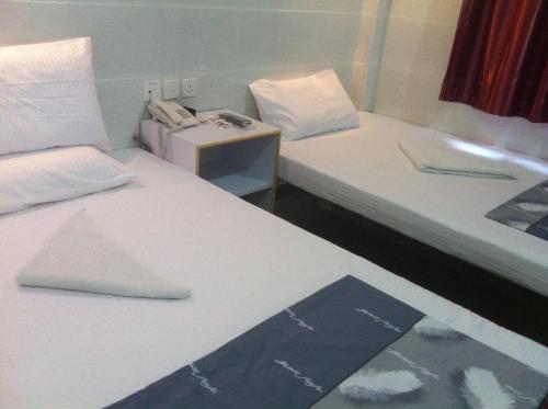 Triple Room image 3