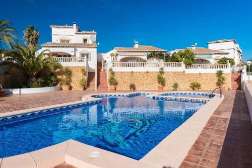 Villa Charly - Plusholidays - image 2