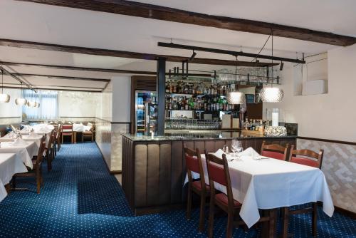 ห้องอาหาร, Hotel & Restaurant Rossli in ชตันส์ชตัด