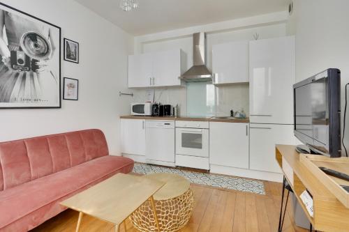 Budget apart near Paris