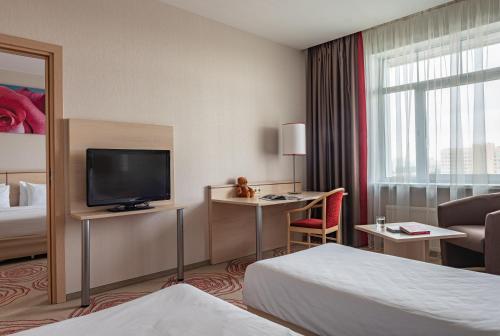 Intourist Kolomenskoye Hotel - image 32