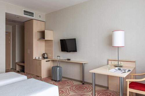 Intourist Kolomenskoye Hotel - image 23