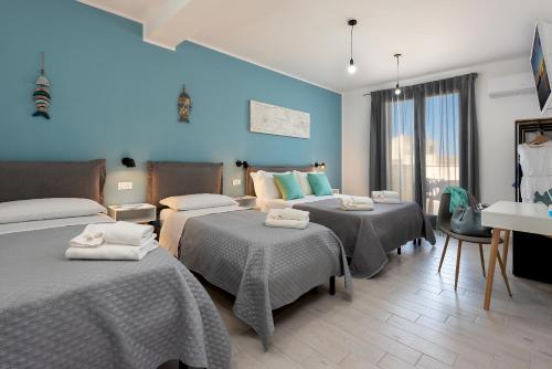 Samira Room Type - Superior Quadruple Room